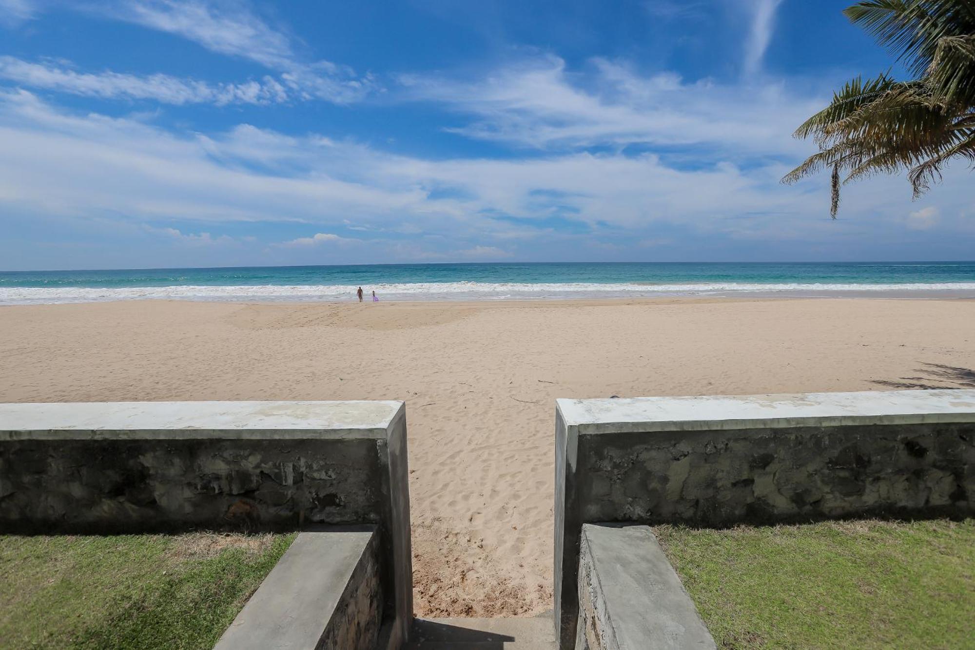 Bieshu Beach Hive Habaraduwa Central エクステリア 写真